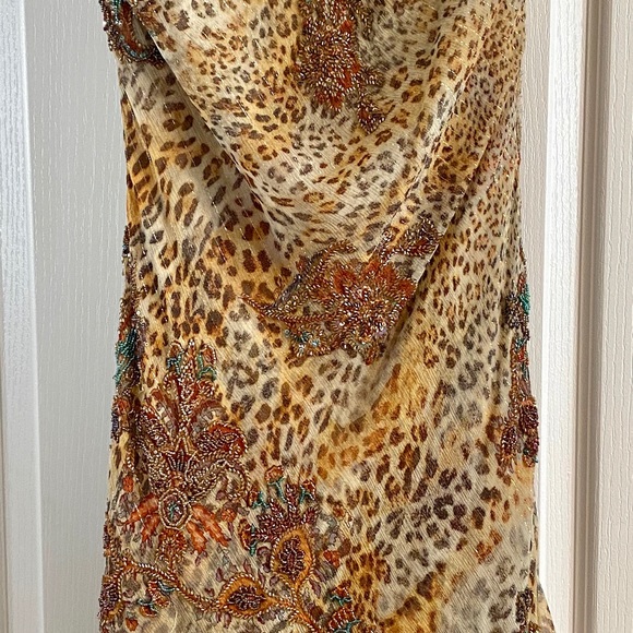 Dress - Picture 3 of 4